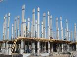 Оборудование для производства бетонных колонн большой длины.
